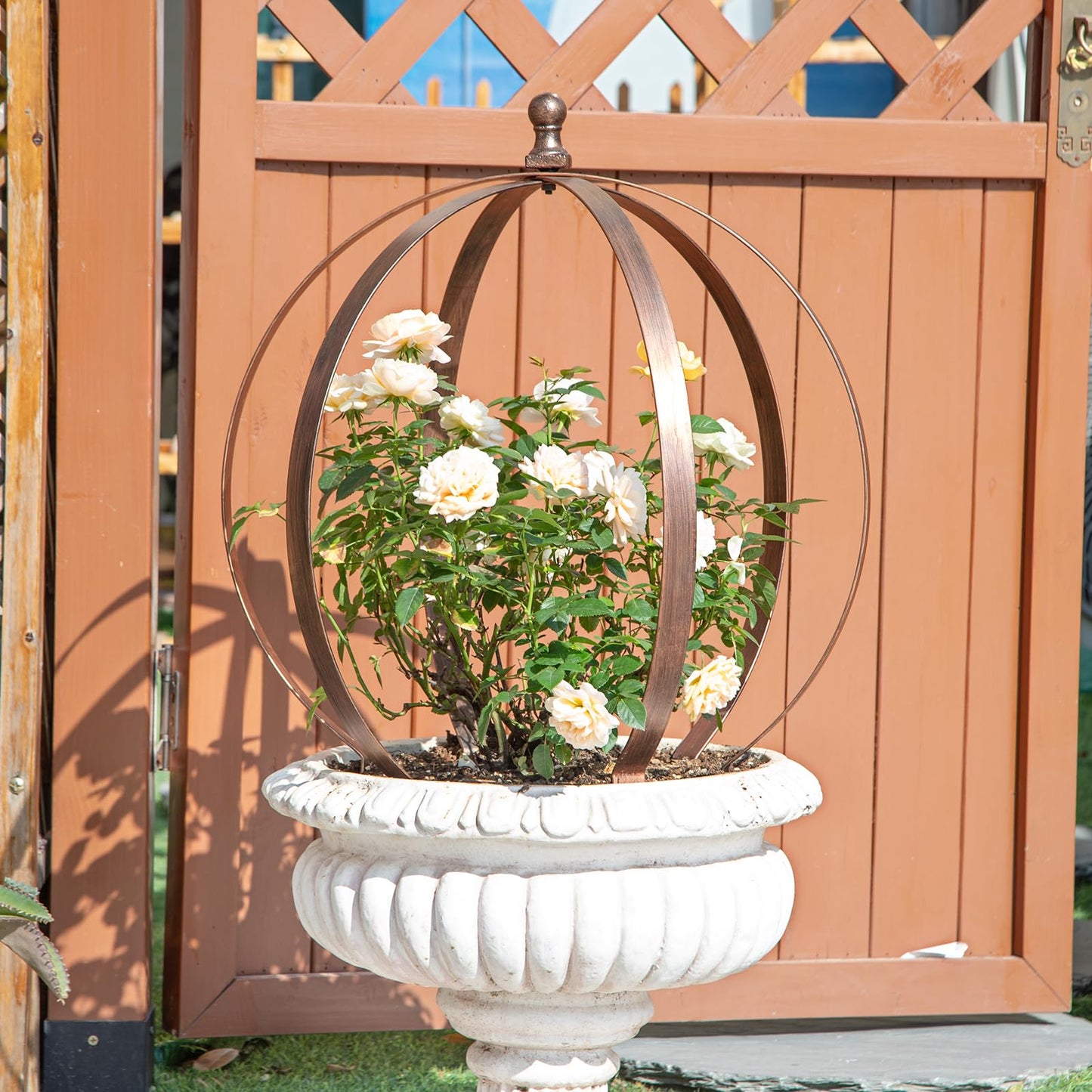 GOOOXIM Garden Obelisk Trellis for Climbing Plants – 18"x22" Metal Outdoor Support for Rose Bushes and Tall Vines – Antique Copper Finish – Easy Assembly and Storage – Perfect Garden Decor