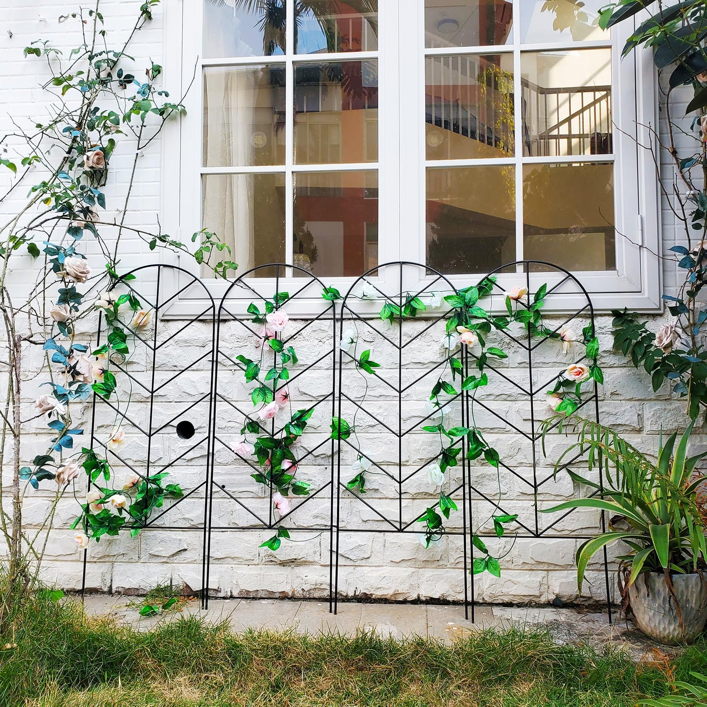 SCENDOR 2 Pack Trellis for Climbing Plants Outdoor 45" H x 15.9" W Garden Trellis, Plant Trellis for Climbing Rose Vegetable Flower, Lawn, Backyard, Black Metal Trellis
