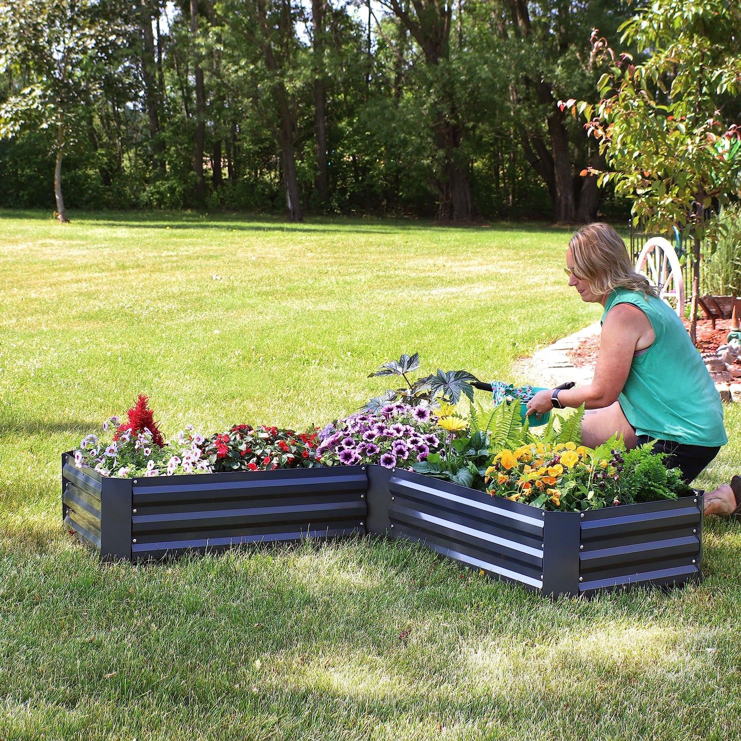 Sunnydaze Galvanized Raised Garden Bed Kit - 5x5x1 ft Outdoor Raised Garden Bed - Metal Planter Box for Vegetables, Flowers, Herbs - Dark Gray - L-Shaped