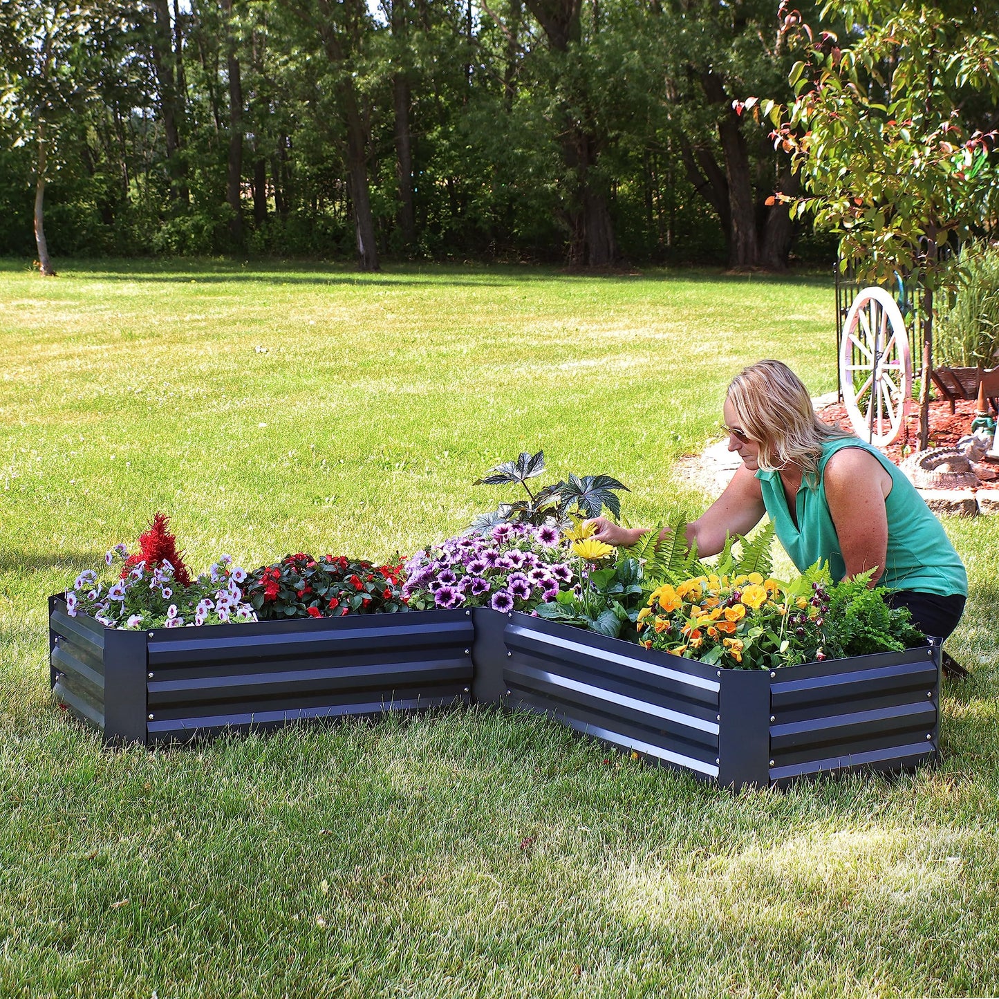 Sunnydaze Galvanized Raised Garden Bed Kit - 5x5x1 ft Outdoor Raised Garden Bed - Metal Planter Box for Vegetables, Flowers, Herbs - Dark Gray - L-Shaped